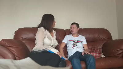 शर्मीला छात्र गड़बड़ अतृप्त शिक्षक (मिल्फ अलीना तुमानोवा)